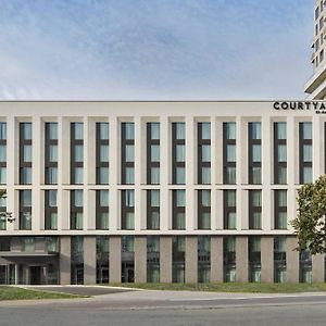 Courtyard By Marriott Hamburg City